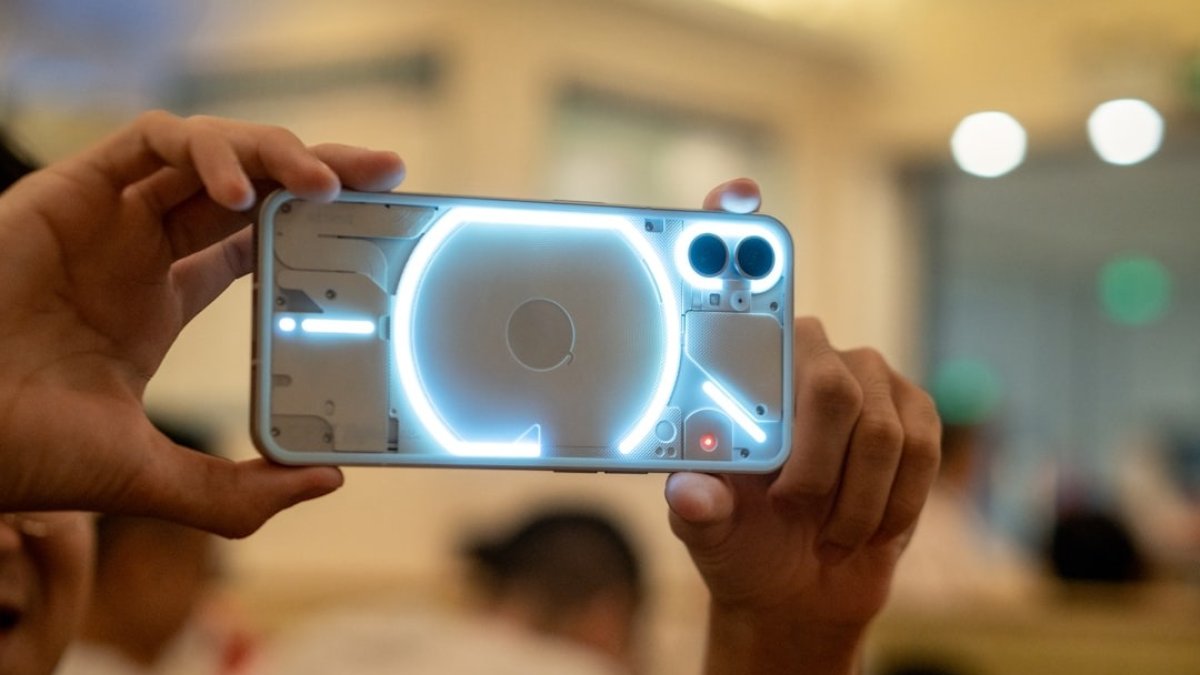 Bu telefon 7 yıl boyunca güncelleme alacak! Kullanıcıların aklındaki yazılım desteği sorusuna yöneticiden cevap geldi