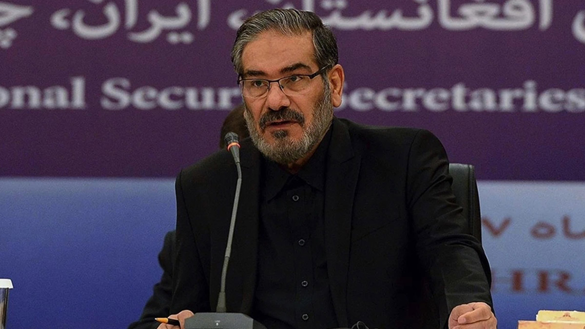 İran medyası: Hamaney'in başdanışmanı Ali Şemhani yaşıyor