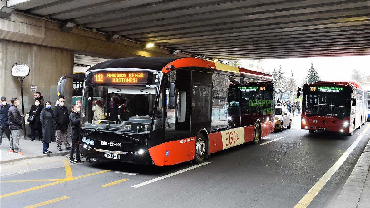 Ankara’ya nefes aldıracak hamle! EGO duyurdu: 105 kişilik 13 yeni otobüs artık Başkent yollarında!