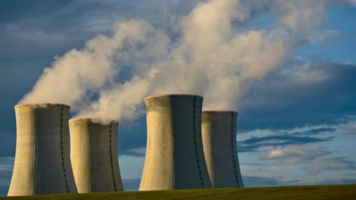 UAEA Başkanı Grossi: Nükleer tesislere asla saldırılmamalı