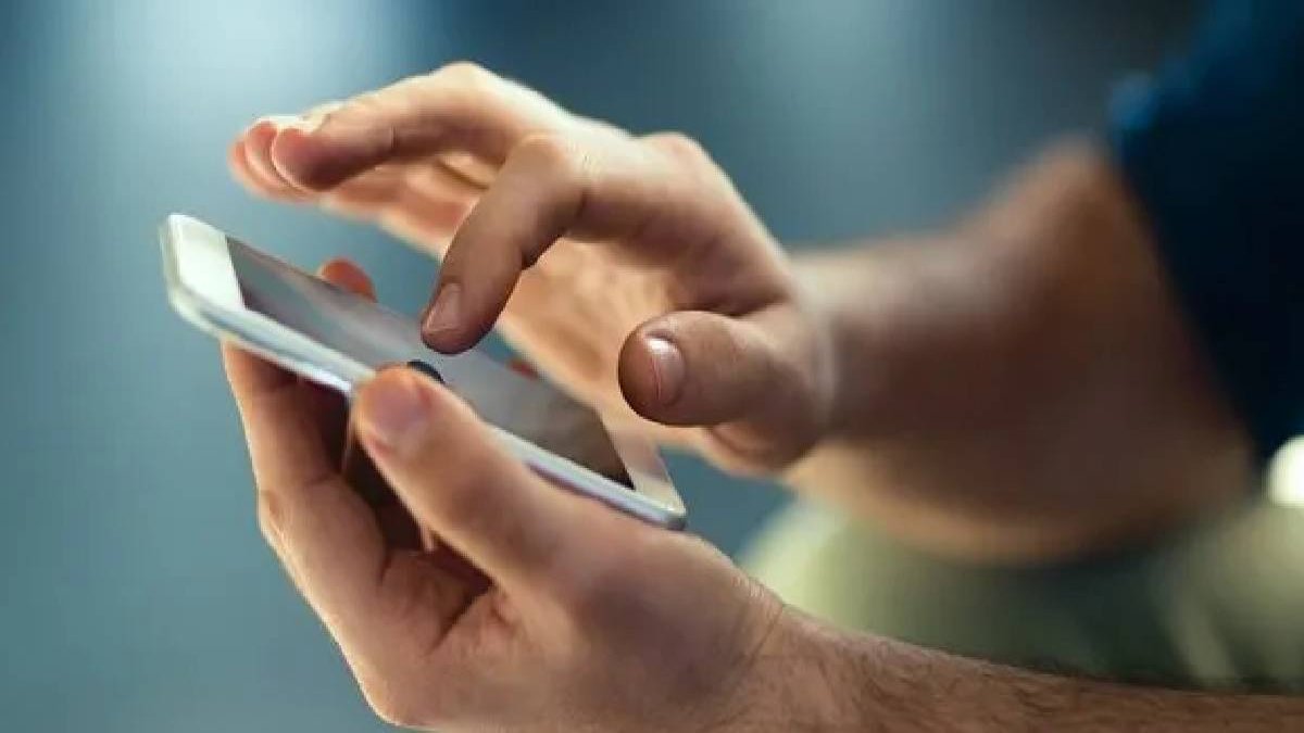 Kafenin dikkati hayat kurtardı: Yaşlı kadının 232 bin TL’si dolandırıcılara gitmeden son anda engellendi