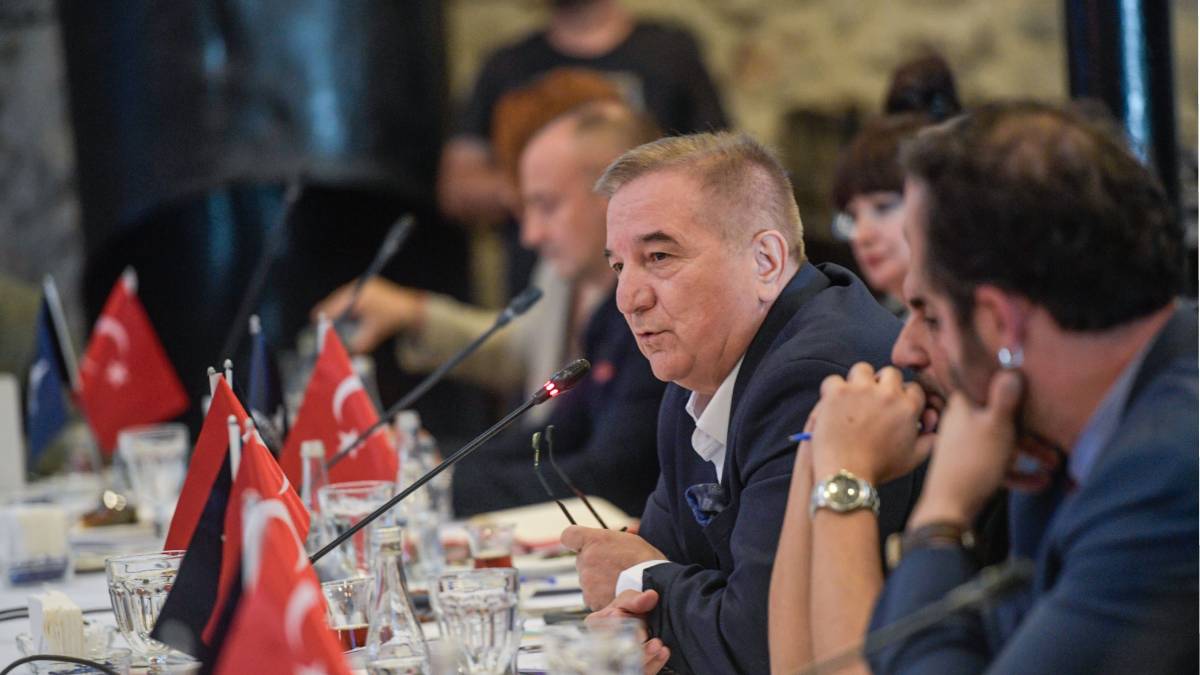 İzmir'in turizmi için güç birliği