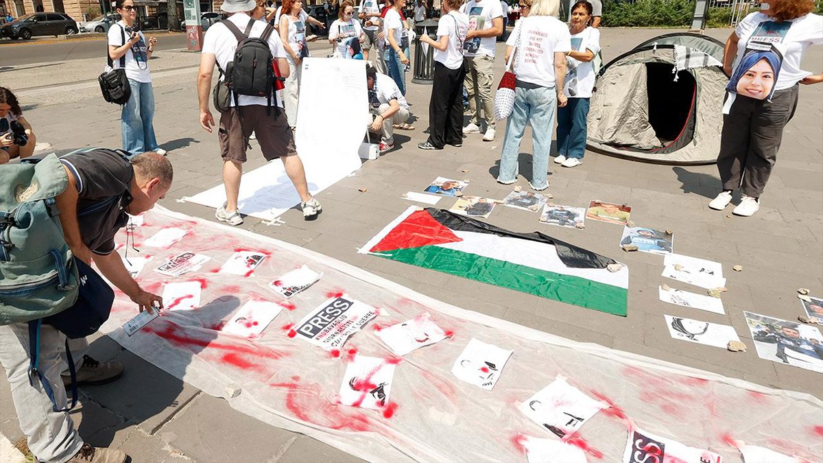 Gazze'de öldürülen gazeteciler Roma'da anıldı