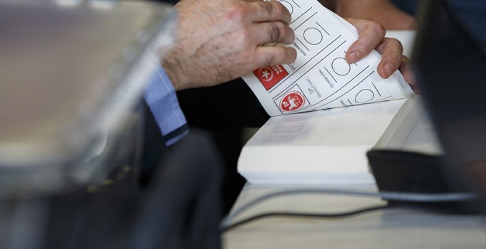 HDP sandıkları tehditle manipüle etti