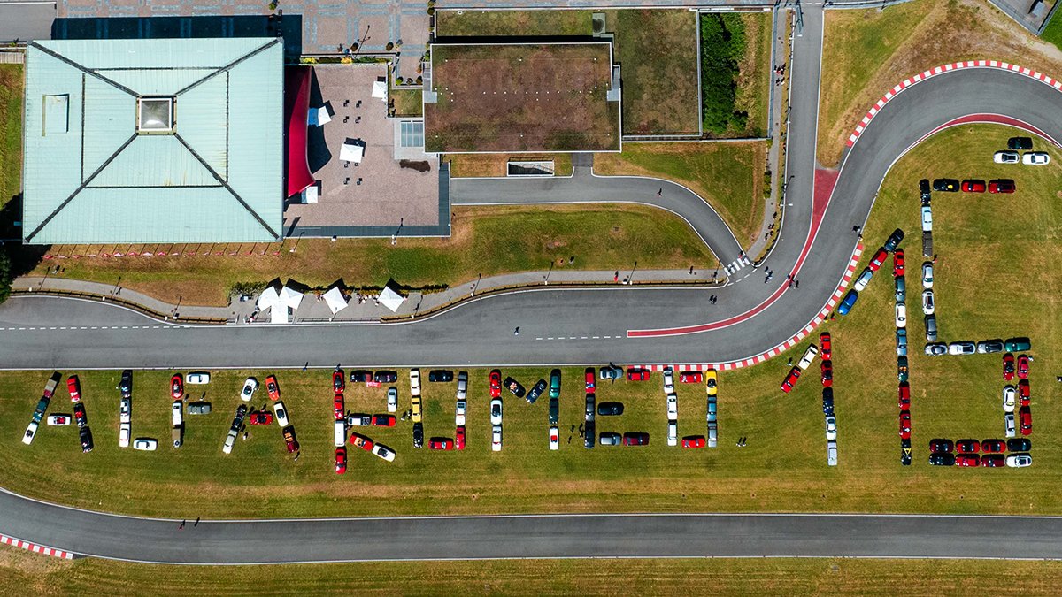 Alfa Romeo'dan 115. yılına özel kutlama: Geçmişten geleceğe tutku!