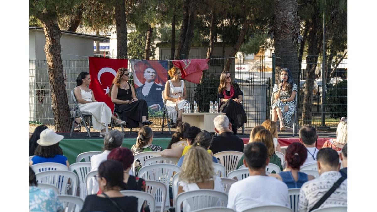 Karşıyaka’da söz kadın yazarlarda