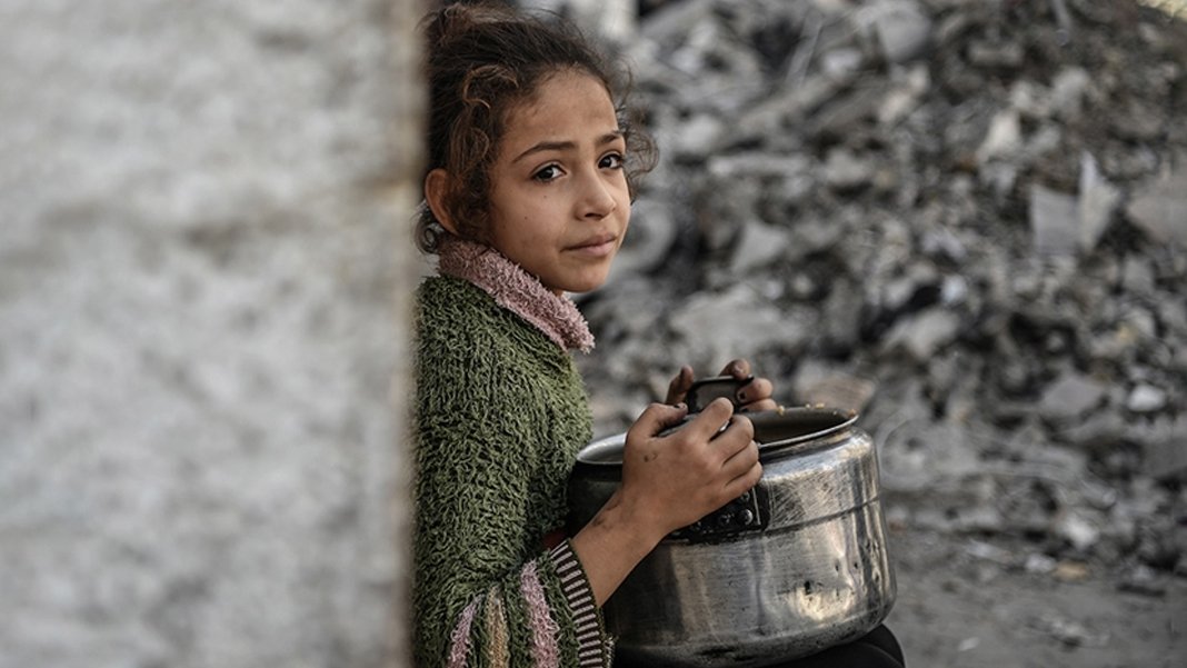 İsrail’in ablukası Gazze’yi açlığa sürüklüyor