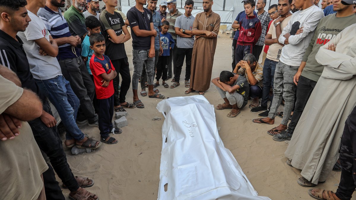 Gazze'de can kaybı 56 bini aştı