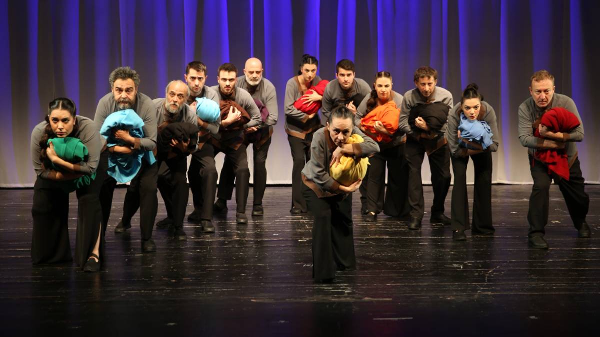 Şehir tiyatrolarında bir sezon daha alkışlarla sona erdi