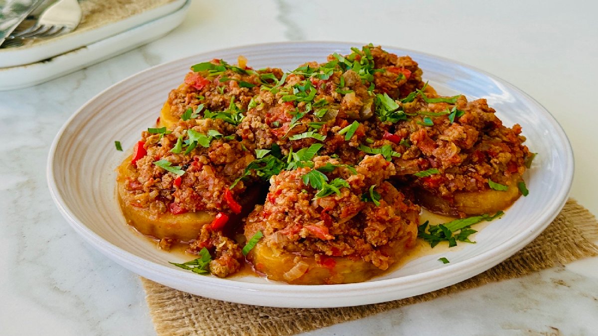 Yıllardır yapılıyor, herkes çok seviyor! Geleneksellemiş bir lezzet: Patates varsa bu iş tamamdır