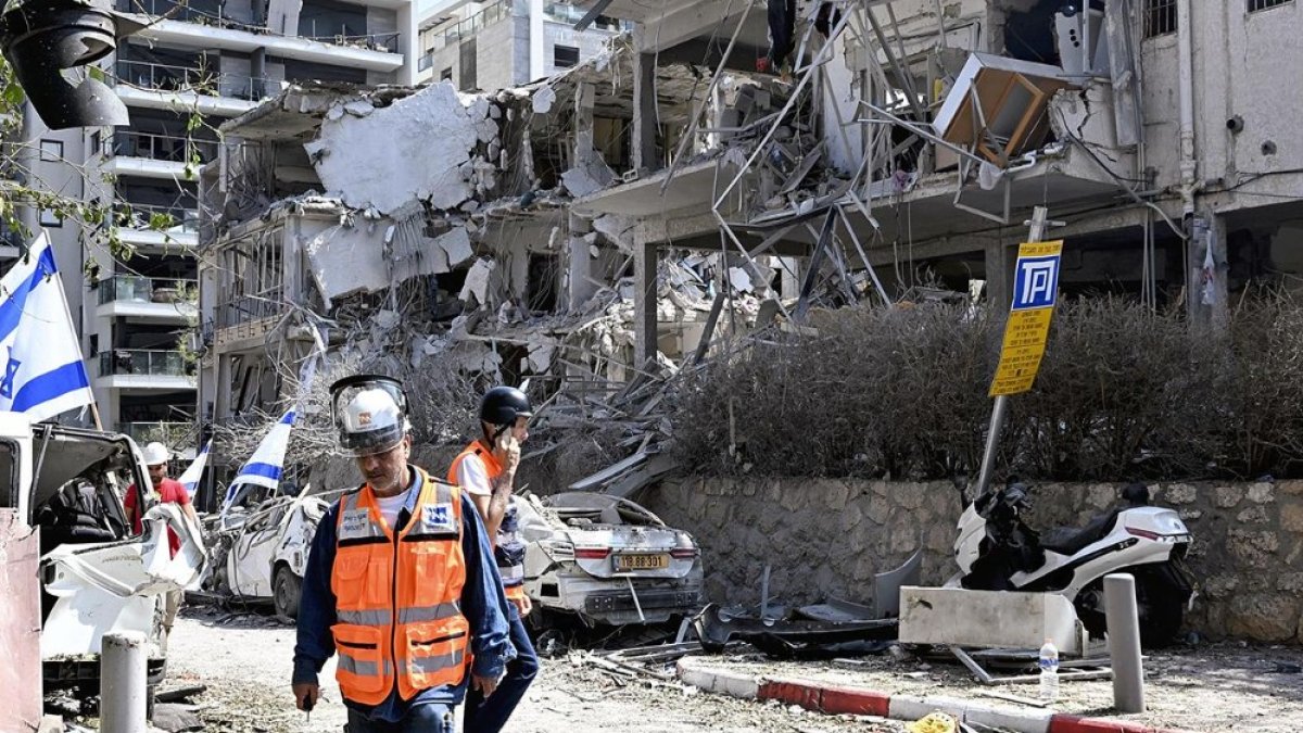 İsrail’de kriz büyüyor: İran saldırıları sonrası 39 bin kişi hasar için tazminat talep etti