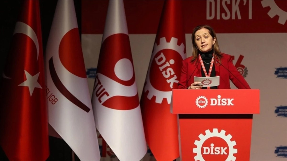 DİSK'ten asgari ücret çağrısı: Yılda iki kez zam yasal hakkımız
