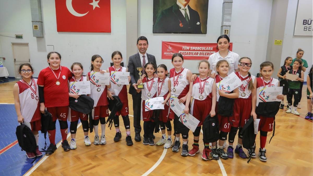 Bayraklı'da yaz spor okulları başlıyor!