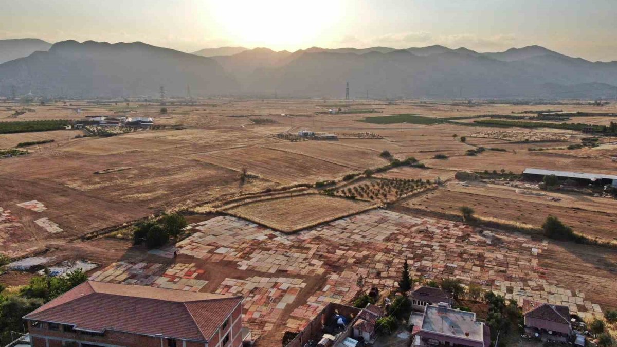 Türkiye’nin o ilçesinde servet saklı! Sabahlara kadar bekleniyor: Bu arazilere kimse yaklaşamıyor