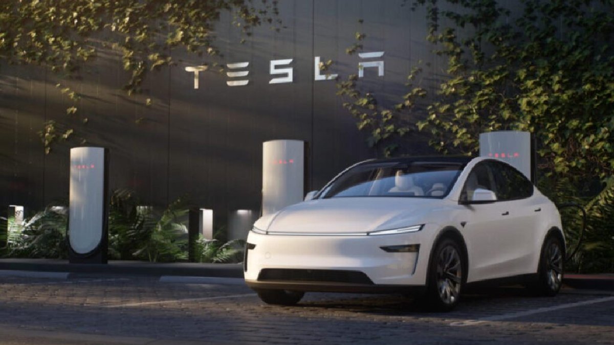 Tesla siparişlerinde 'hayalet stok' iddiası! Herkese "Tükendi" Denirken, o açığı kullananlar nasıl araba alıyor?