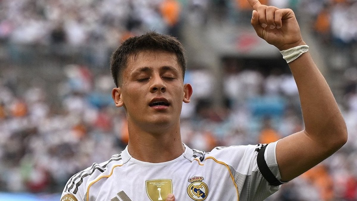 Real Madrid'de Arda Güler sesleri: Milli yıldız taraftarın gözdesi oldu