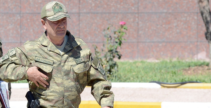 TSK, Zekai Aksakallı'nın hastaneye kaldırıldığı haberlerini yalanladı