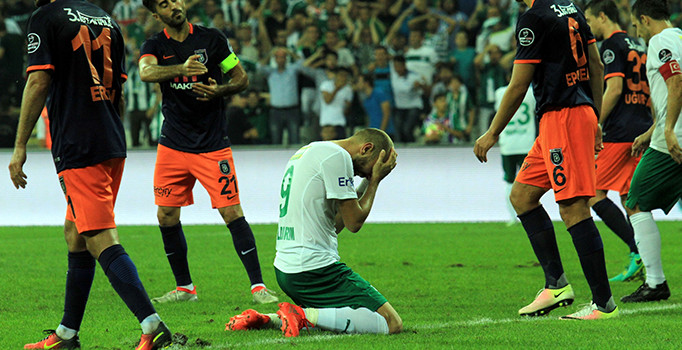 Timsahı evinde avladılar | Bursaspor 0-2 Başakşehir