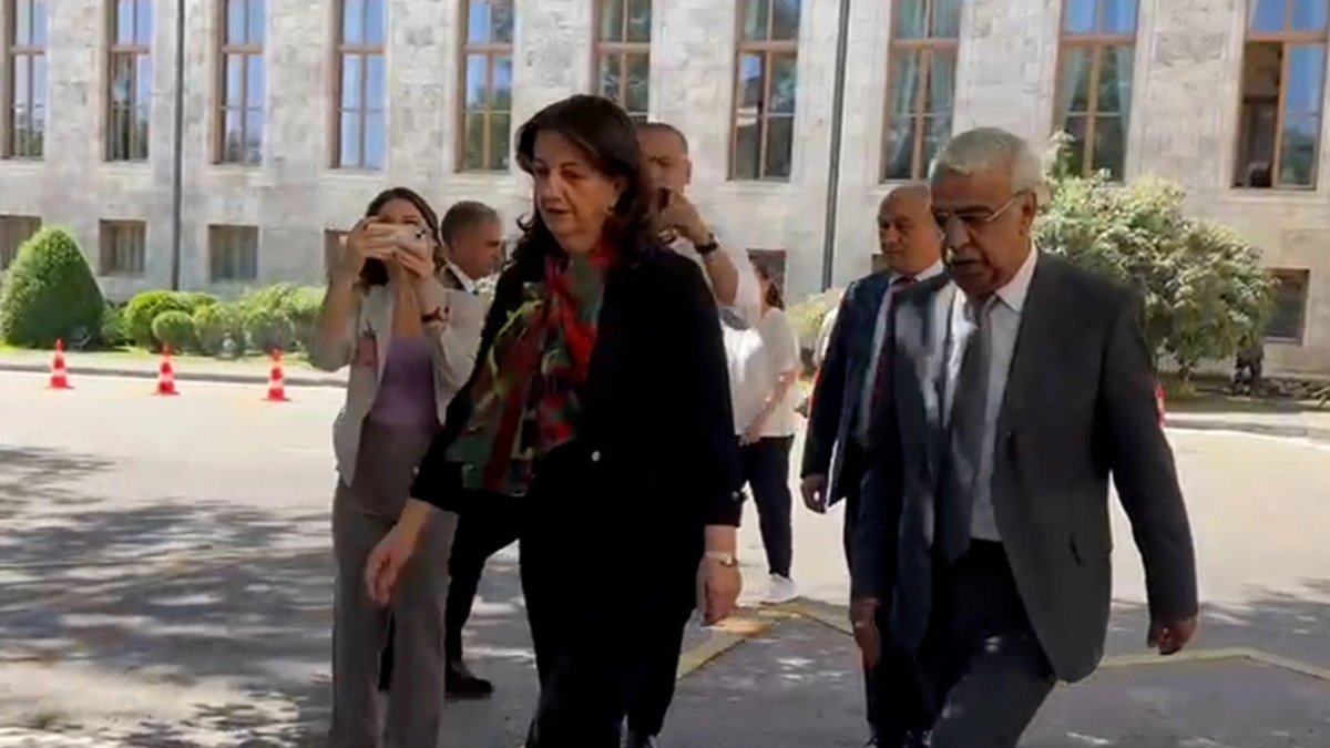 Kurtulmuş DEM Parti İmralı heyetini kabul etti