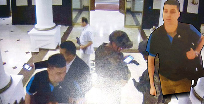 Darbe girişimi gecesi Genelkurmay baskın anındaki sivil kıyafetli kişinin kimliği belli oldu