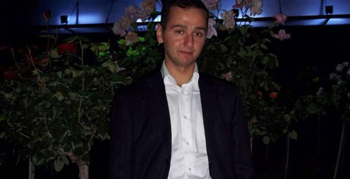 Cerablus'ta şehit olan Uzman Çavuş Ercan Çelik'in Düzce'deki evine ateş düştü - Sondakika haberleri