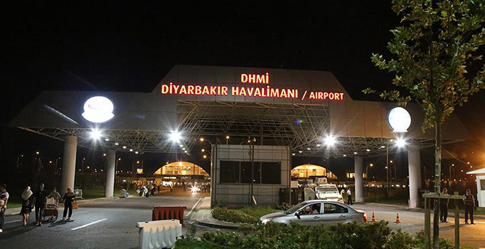 Diyarbakır Havalimanı'na roketli saldırı! - Sondakika haberleri