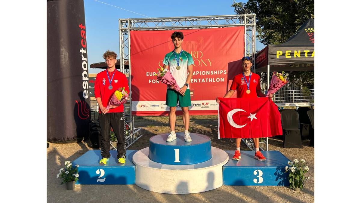 Büyükşehir Belediyesporlu Muhammed Emir Kurtulan Avrupa üçüncüsü