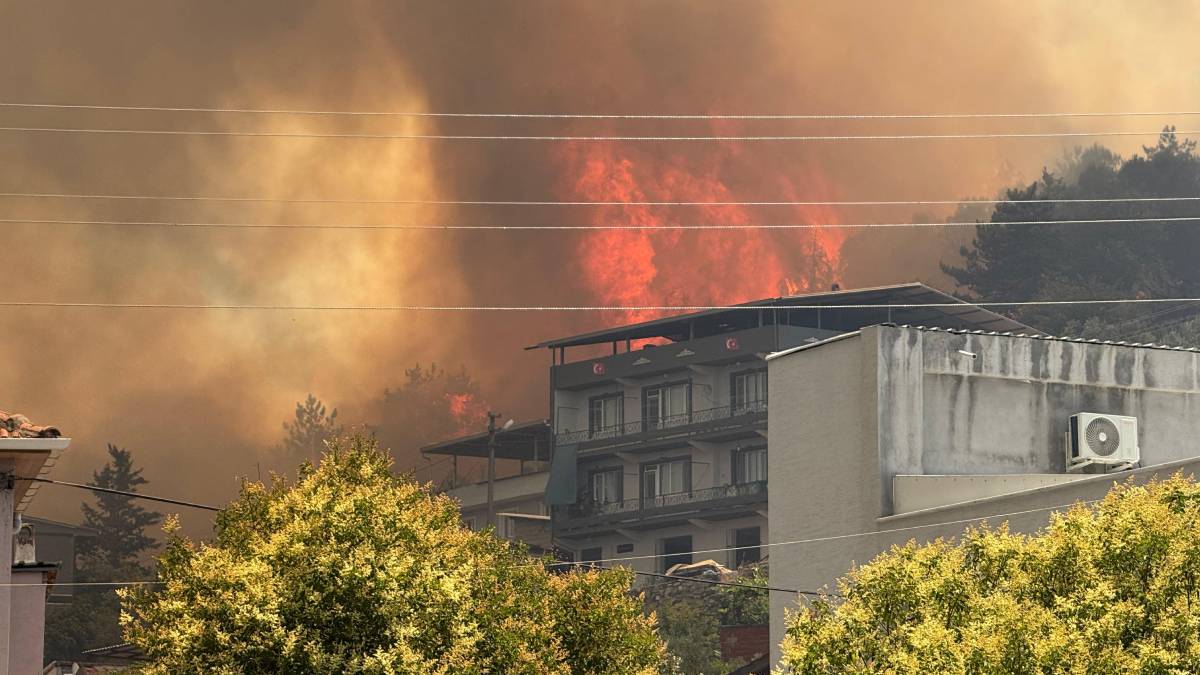 Büyükşehir’den İsmetiye’deki yangına hızlı müdahale