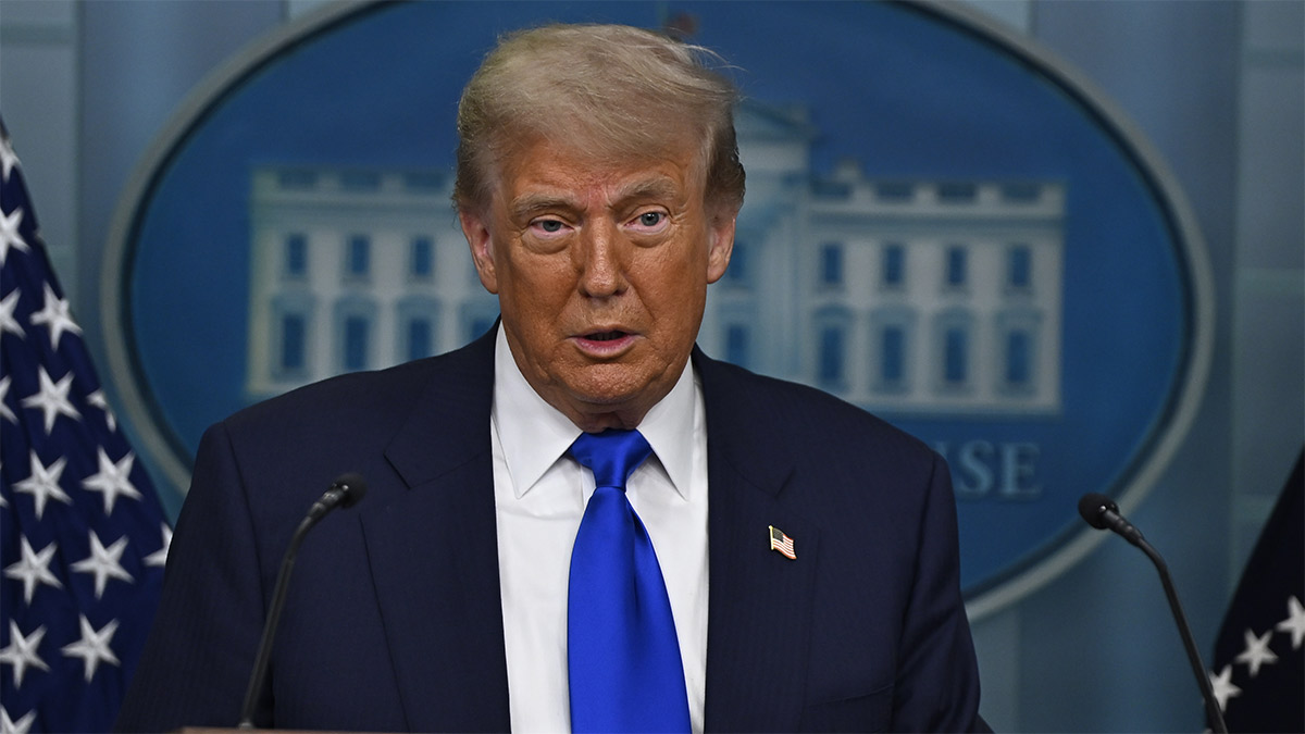 Trump'tan İran'a gözdağı! Geri dönerlerse tekrar bombalarım