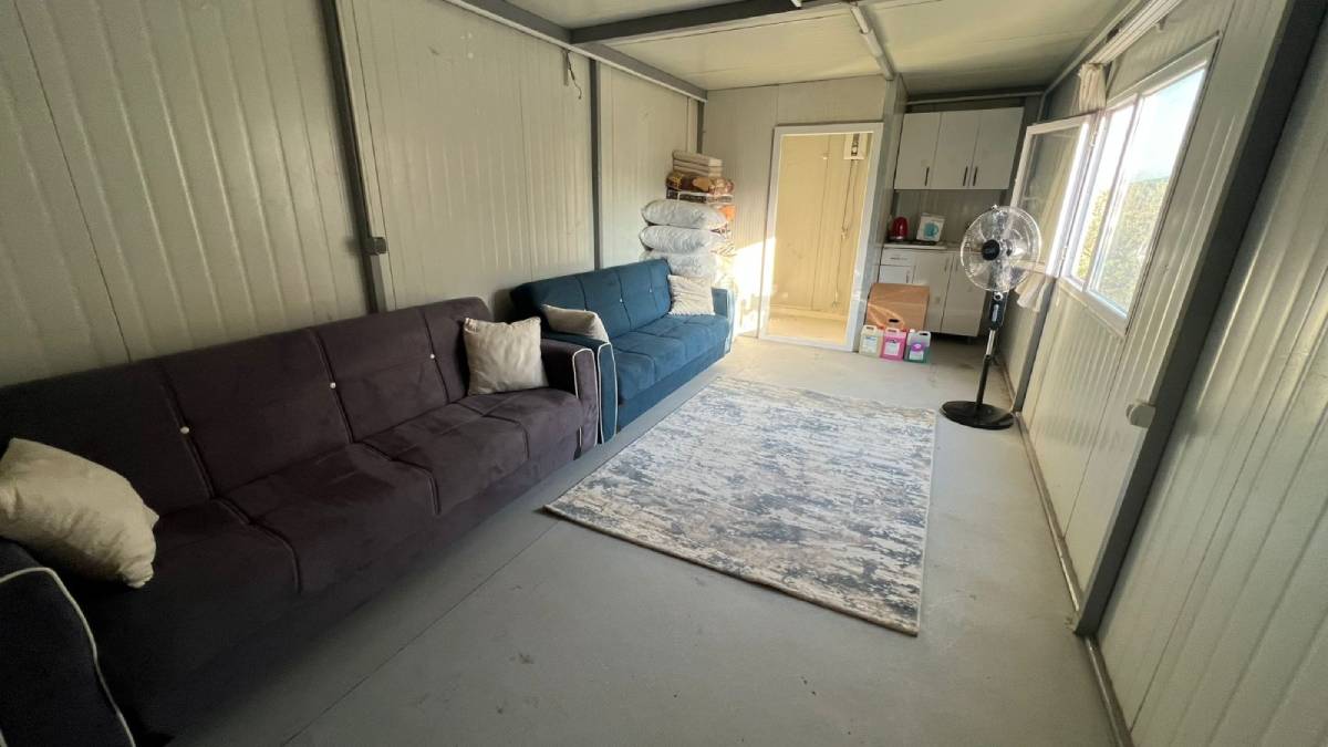 Yanan yerleşim yerlerinde barınma sorununa hızlı çözüm