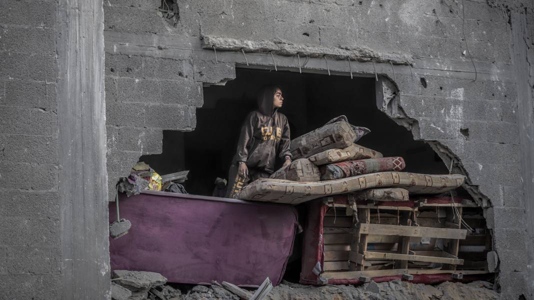 Gazze'de can kaybı 56 bin 412'ye yükseldi