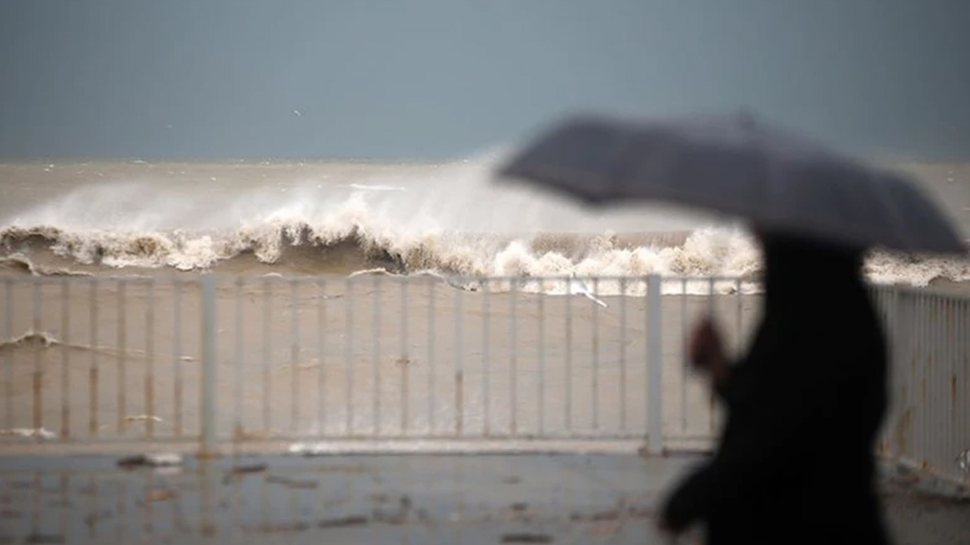 Meteoroloji’den 21 il için sarı kodlu uyarı: Sağanak ve fırtına geliyor