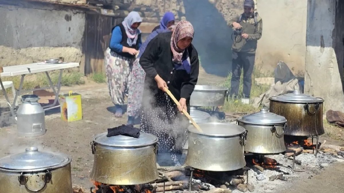 Yalnızca Bursa’da bulunuyor, yılda sadece 1 kez yapılıyor! Herkes akın akın bu köye koşuyor