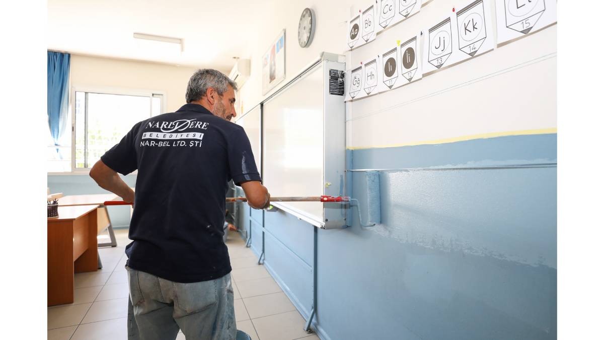 Narlıdere Belediyesinden okullara bakım onarım desteği
