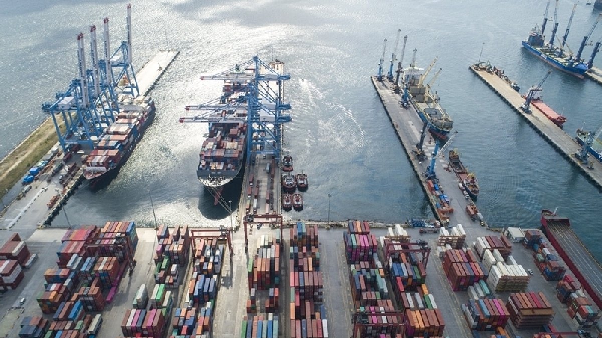 ABD ile İngiltere anlaştı: Gümrük tarifesi yüzde 10’a indi