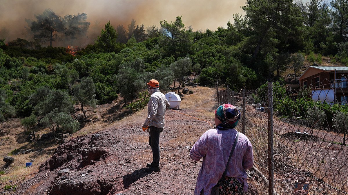 Türkiye alevlerle mücadele ediyor: 6 ilde ciğerlerimiz yanıyor