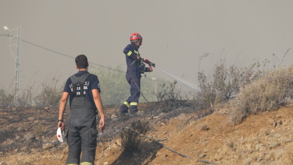Hatay'da orman yangını: Yerleşim yerlerine yakın bölgede alevler yükseldi