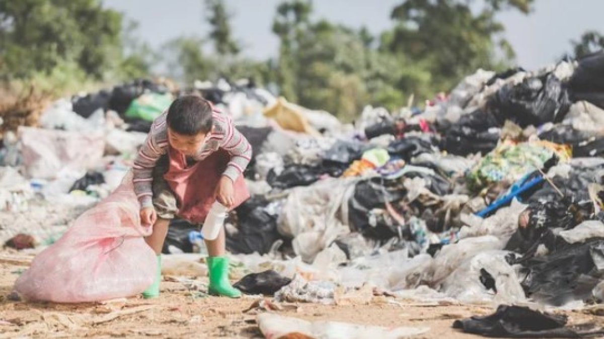 Yoksulluk devlet yardımıyla biter mi?