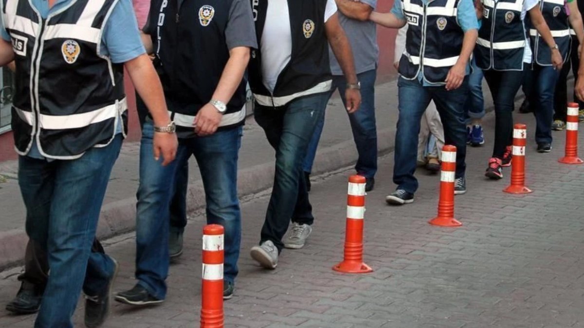 30 kentte operasyon: 156 kişi gözaltında