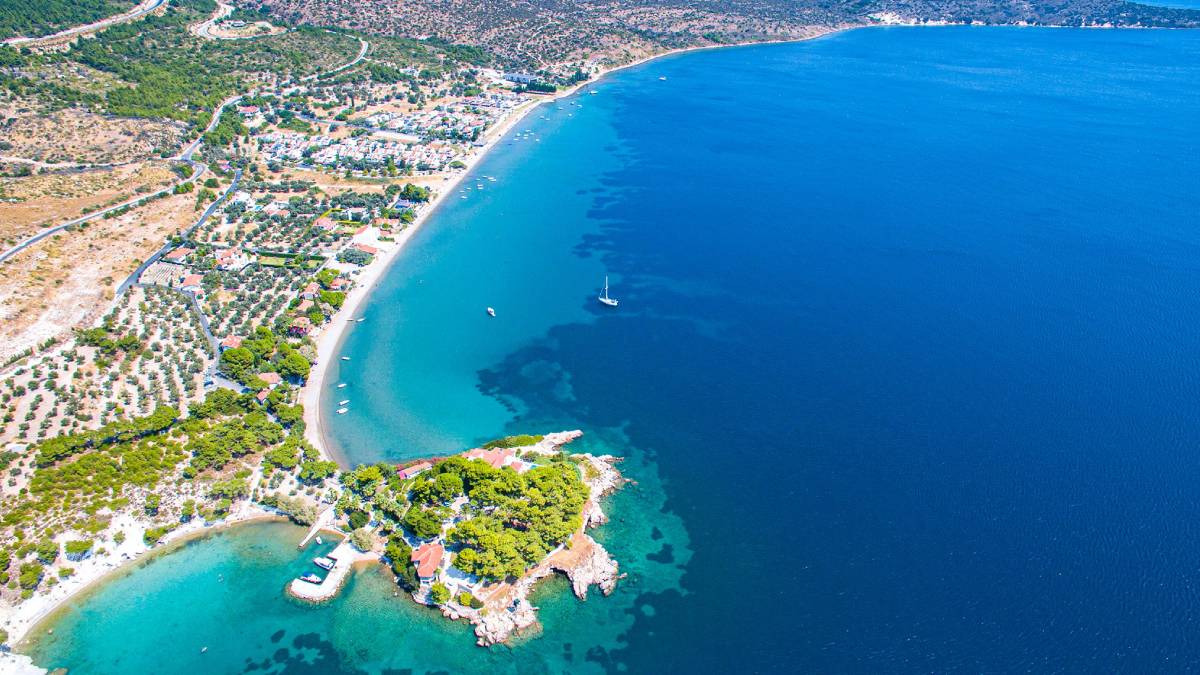 Ne Alaçatı ne Ilıca! Altın kumsalı ve berrak denizi ile İzmir'in gözde tatil yeri oldu: Adım atan bir daha dönmek istemiyor