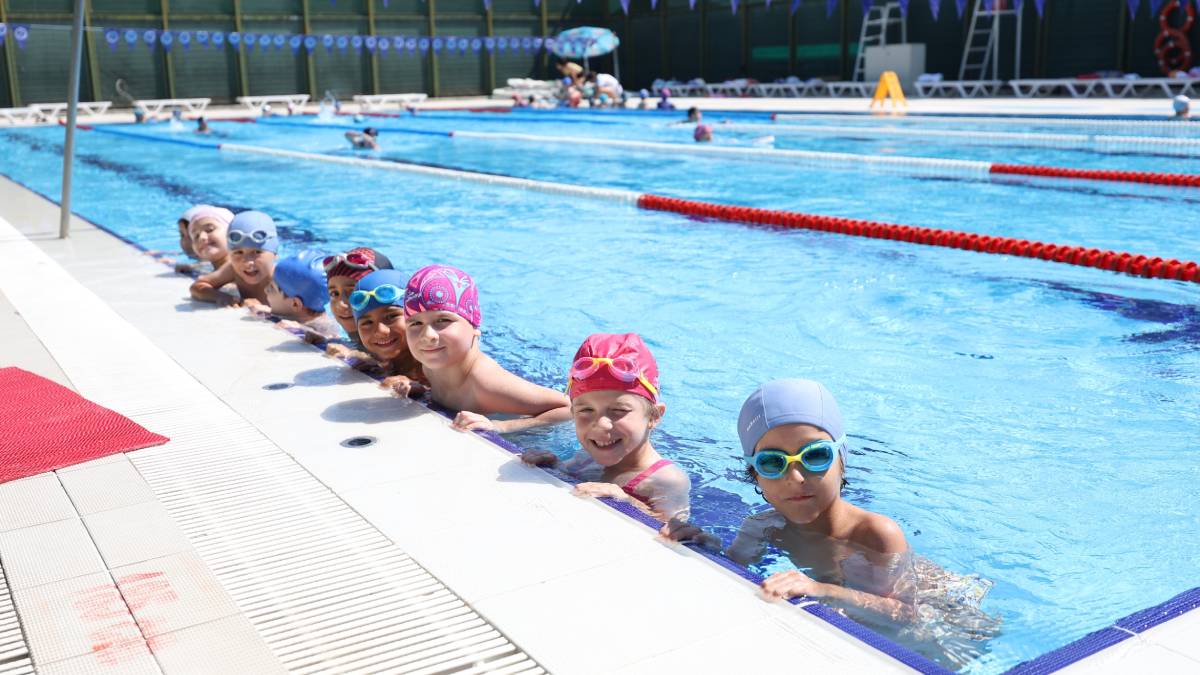 Büyükşehir Yaz Spor Okulları’nda eğitimler başladı