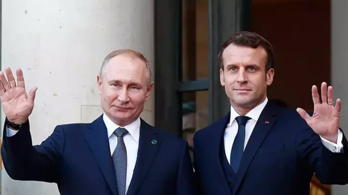 Putin ve Macron 3 yıl aradan sonra ilk kez görüştü