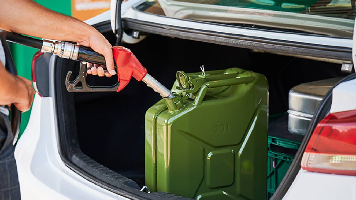 Bu araçlar adeta yakıt uçuruyor, az yakıtla çok yol gidiyor! İşte 2025’in en az yakıt tüketen araçları…