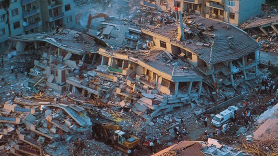 Gemlik’te peş peşe depremler: Sarsıntılar Marmara'da büyük depremin habercisi mi?