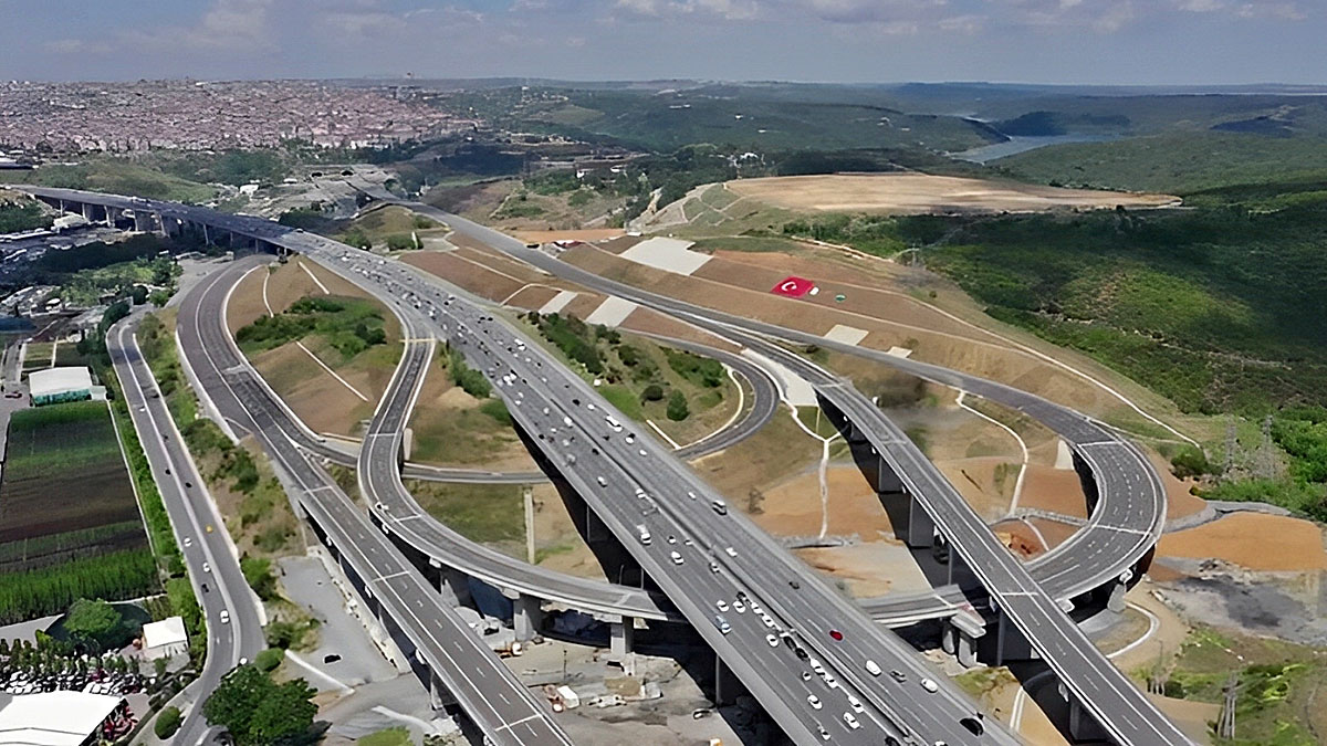 İzmir'e nefes aldıracak proje: Havalimanı ile kent merkezi arası ulaşım rahatlayacak! Trafikte geçirdiğiniz zaman azalacak