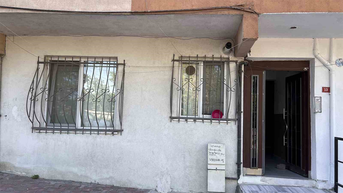 Gaziosmanpaşa'da şüpheli olay! Yalnız yaşayan adam evde ölü bulundu