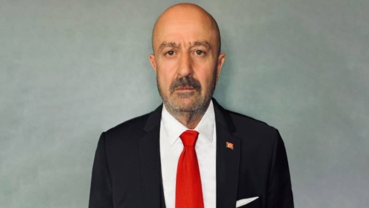 Zekai Aksakallı, OYAK Yönetim Kurulu Başkanı olarak atandı