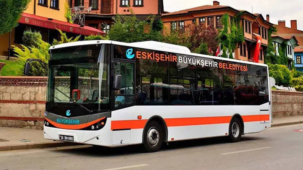 Toplu ulaşıma 6 ay sonra bir zam daha! Çevre illerden Eskişehir'e gidecekleri yakından ilgilendiriyor