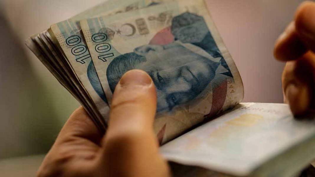 Memur ve emeklinin zam oranı belli oldu