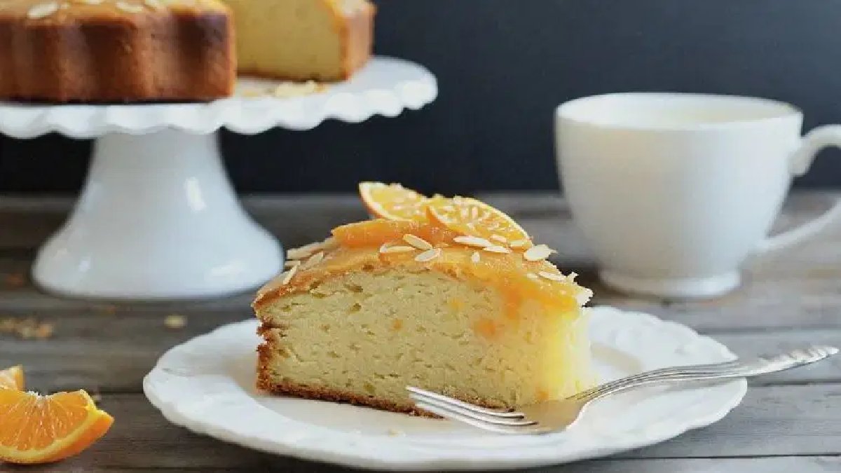 Kekin en güzel hali! Portakal ve bademle buluştu, herkes tarifini ister oldu